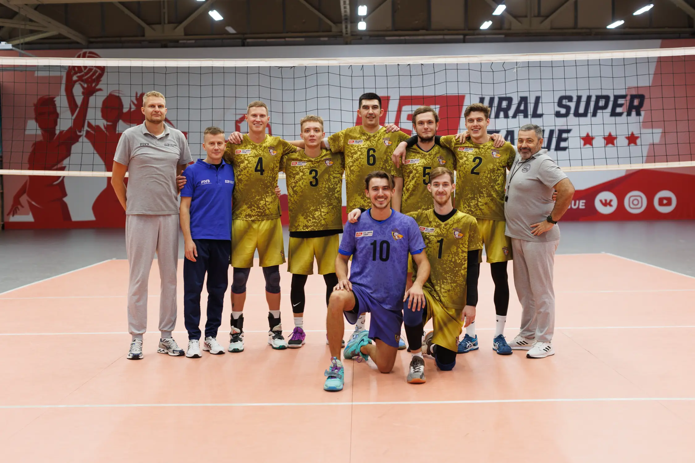 Чемпионы 9 сезона Ural Super League - команда Ural Rockets